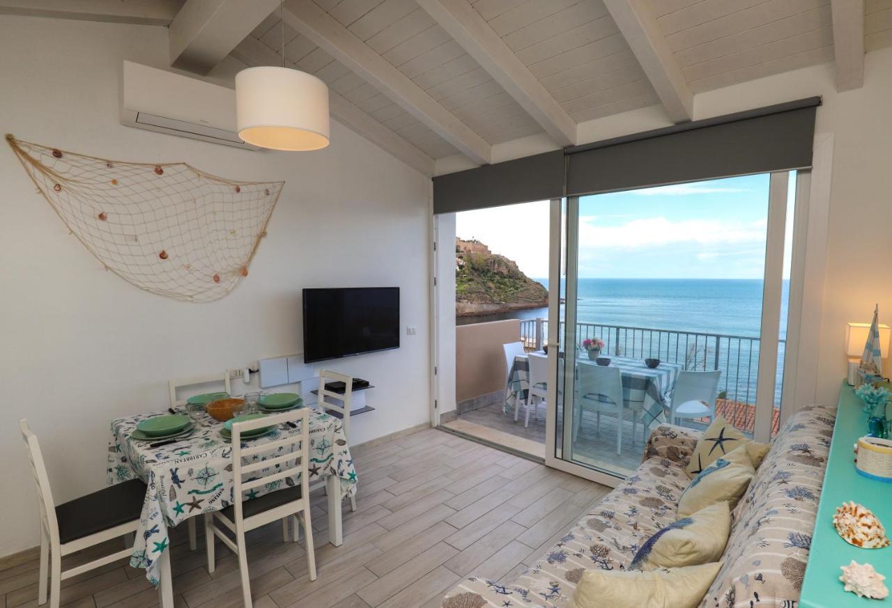Barbara'S House - Sardinia Apartment Castelsardo Bagian luar foto