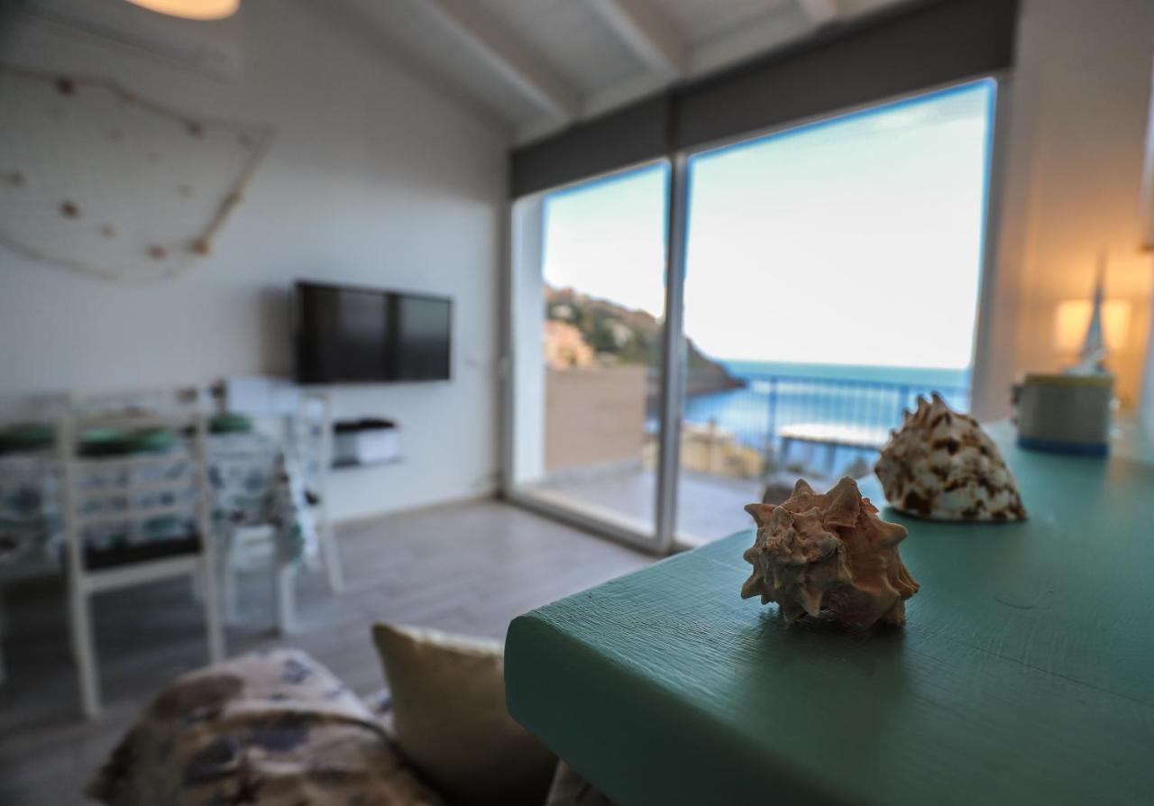 Barbara'S House - Sardinia Apartment Castelsardo Bagian luar foto